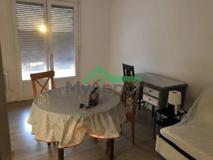 Location meublée appartement 2 pièces 27 m² à Tarbes (65000)  380 €