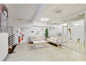 Vente locaux professionnels 15 pièces 627 m² à Pantin (93500)  976 500 €