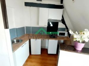 Location meublée appartement 2 pièces 45 m² à Douai (59500)  497 €