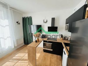 Location meublée appartement 2 pièces 41 m² à Andelarre (70000)  520 €