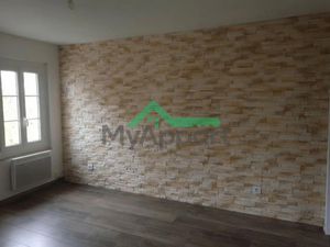 Location meublée appartement 2 pièces 29 m² à Angouleme (16000)  510 €