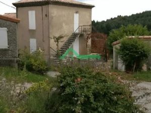 Location meublée appartement 2 pièces 45 m² à Alboussière (07440)  600 €