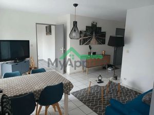 Location meublée appartement 4 pièces 51 m² à Angouleme (16000)  620 €
