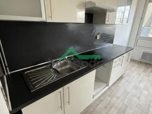 Location meublée appartement 2 pièces 58 m² à Armentieres (59280)  670 €