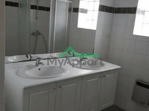 Location meublée appartement 3 pièces 62 m² à Ambres (81500)  650 €