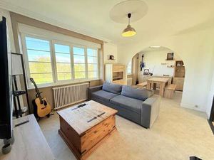 Vente Maison à Lampaul-Guimiliau (29400) : à vendre / 60m² Lampaul-Guimiliau