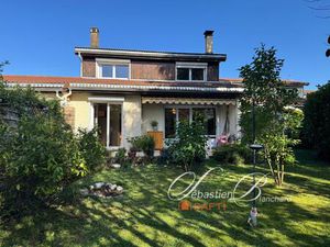 Maison familiale lumineuse avec jardin sans vis-à-vis – Versonnex