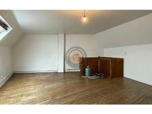 Location appartement  m² T-3 à La Fère  413 €