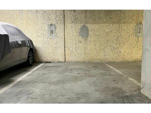 Location stationnement  m² T- à Arcachon  131 €