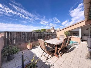 Location appartement 4 pièces 77 m² à Piolenc (84420)  737 €