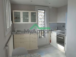 Location meublée appartement 1 pièce 33 m² à Annecy (74000)  800 €
