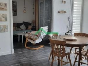 Location meublée appartement 3 pièces 70 m² à Boulay-les-Barres (45140)  840 €