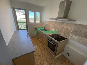 Location meublée appartement 3 pièces 68 m² à Calmeilles (66400)  820 €