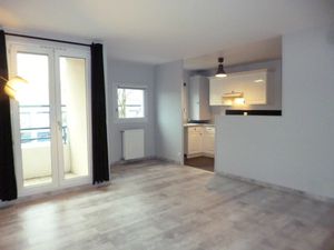 Location appartement 2 pièces 50.46 m² à Jouy-le-Moutier (95280)  839 €