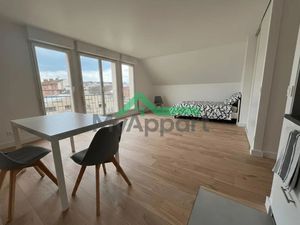 Location meublée appartement 1 pièce 32 m² à Poissy (78300)  875 €