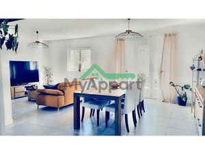 Location meublée appartement 5 pièces 100 m² à Alairac (11290)  950 €