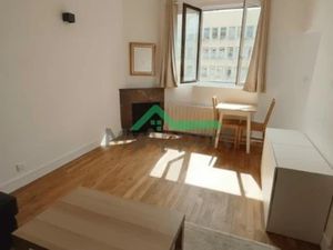 Location meublée appartement 1 pièce 25 m² à Vincennes (94300)  950 €