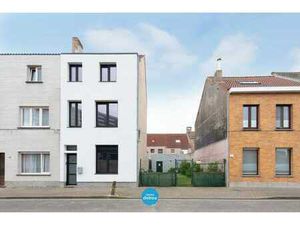 Ruime instapklare woning vlakbij zee