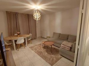 Location appartement 3 pièces 62 m² à Pontoise (95000)  1 050 €