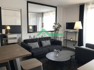 Location meublée appartement 2 pièces 34 m² à Antony (92160)  1 150 €