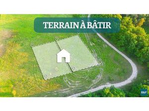Terrain constructible viabilisé à vendre