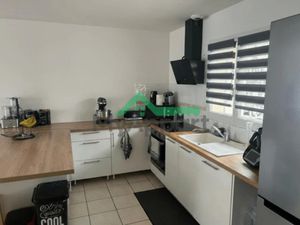 Location meublée appartement à Avensan (33480)  1 100 €