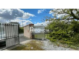 Terrain constructible viabilisé à vendre