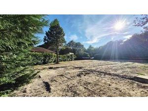 Terrain constructible viabilisé à vendre