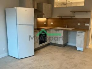 Location meublée appartement 3 pièces 53 m² à Cran-Gevrier (74960)  1 300 €