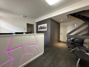 Location locaux professionnels 170 m² à Orleans (45000)  2 643 €