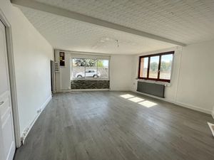 Location maison 3 pièces 135 m² à Saint-Angel (03170)  670 €