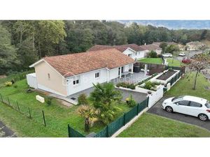 Maison de 105 m² à Heugas