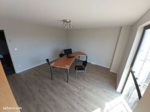 Location d’un bureau de 20M²