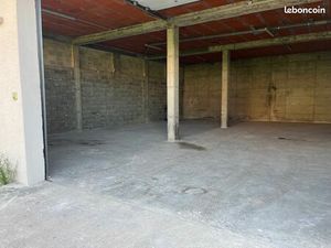 Emplacement garage à louer