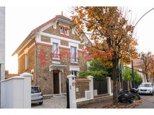 VIEUX SAINT-MAUR / LIMITE JOINVILLE-LE-PONT Charme et élég