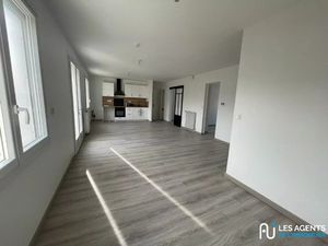 Maison rénovée à louer – La Chapelle-Saint-Mesmin