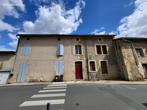 Maison de ville 2 chambres et 1 bureau