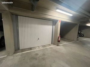 Garage à louer