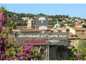 Luberon Apt Local Commercial Centre Ville Sur Place Principale