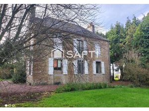 Charmante propriété d'habitation de 173m² et d'une dépendance de 65m² en pierre  implantée