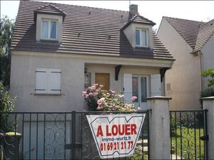 Location villa 5 pièces 104 m² à Athis-Mons (91200)  1 689 €