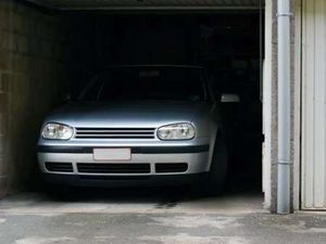 Location Garage box et parking à Donges (44480) : à louer / 17m² Donges