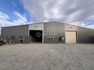 LOCAL D'ACTIVITE A VENDRE