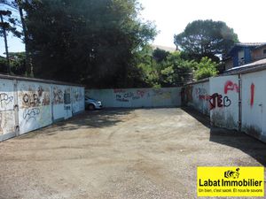 Garage à louer