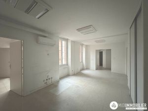 Location Local commercial 137m² ALBI 81000