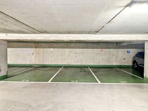 Parking - 12 m²