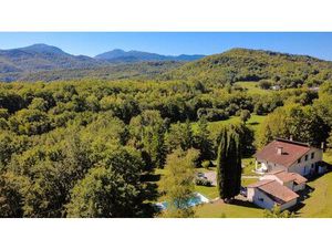 Belle Villa spacieuse avec vue Pyrénées