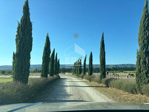 Maison 4 pièces 147 m² à vendre / acheter charleval 13350 ? | ERA Immobilier