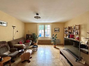 Immeuble à vendre 203 m² - Clermont-l'Hérault (34) - 188 200€