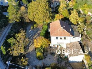 Maison de luxe 6 chambres en vente à Gréoux-les-Bains  Provence-Alpes-Côte d'Azur
